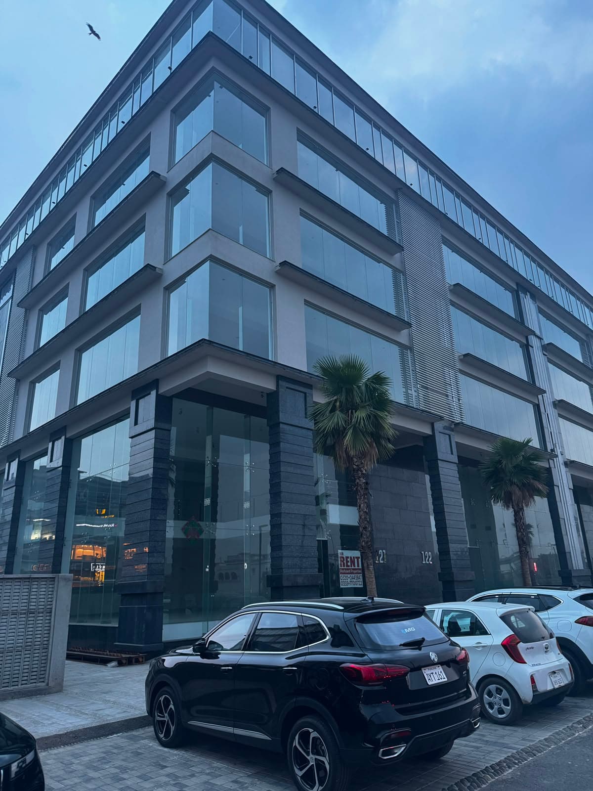10 Marla Plaza For Sale in Defence Raya Fairways Commercial, DHA Phase 6